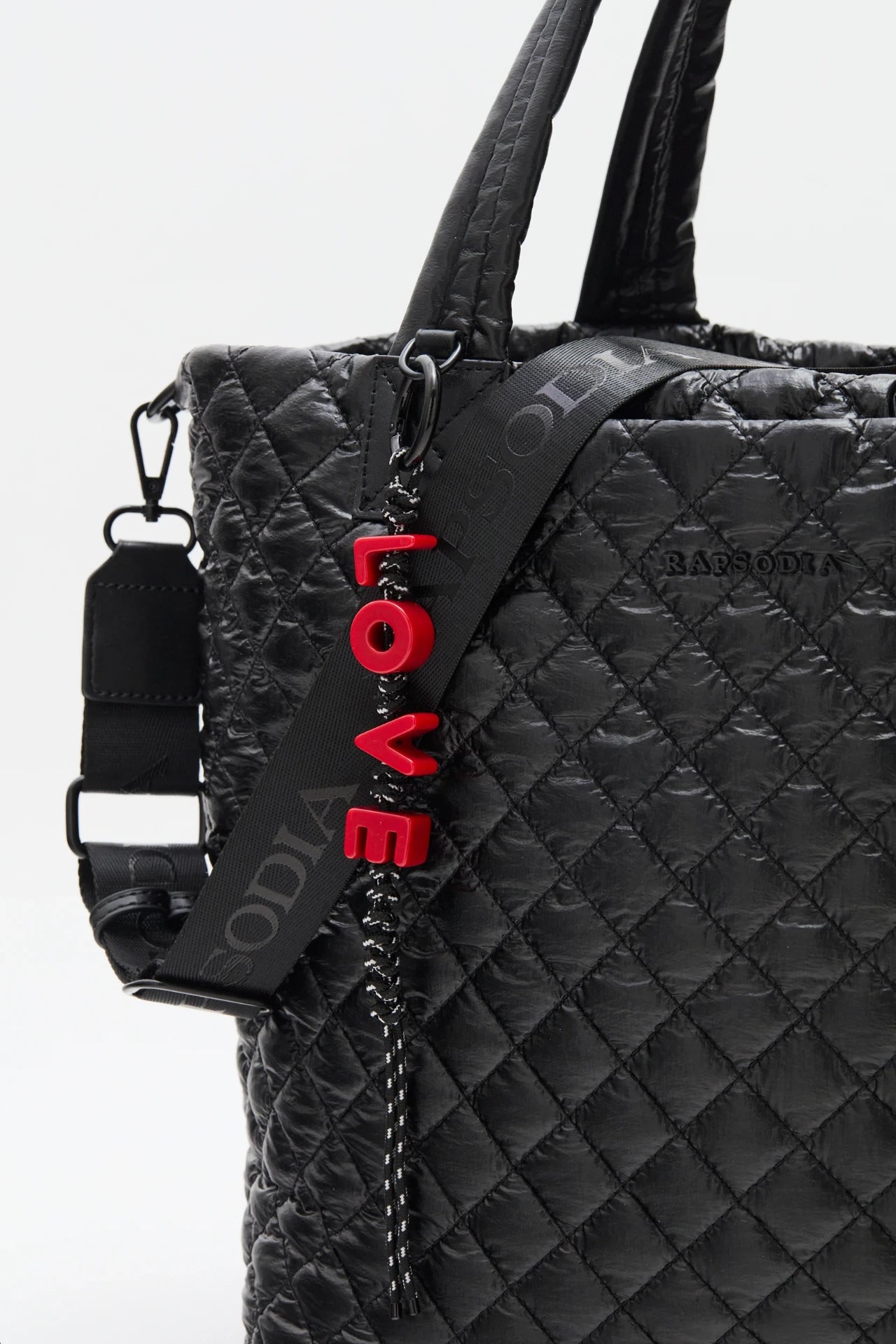 CARTERA TOTE MAXI LOVE MATELASSE